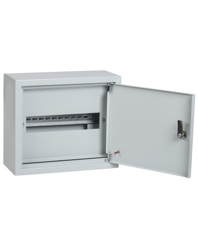 ЩРн-12з 265х310х120 IP31 GENERICA (MKM14-N-12-31-Z-G). Щит распределительный навесной с замком. GENERICA в Санкт-Петербурге