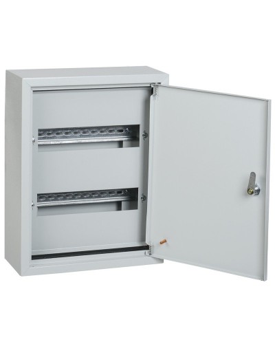 ЩРн-24з 395х310х120 IP31 GENERICA (MKM14-N-24-31-Z-G). Щит распределительный навесной с замком. GENERICA в Санкт-Петербурге