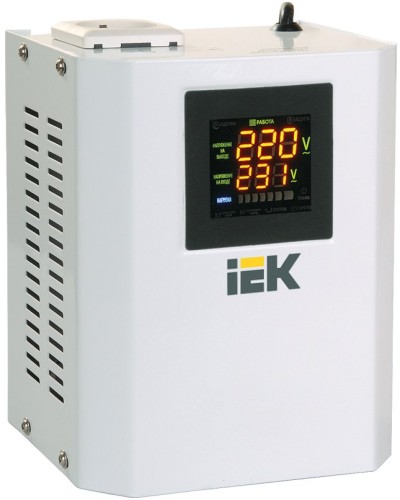Стабилизатор напряжения серии Boiler (IVS24-1-00500). Стабилизатор напряжения. IEK в Санкт-Петербурге